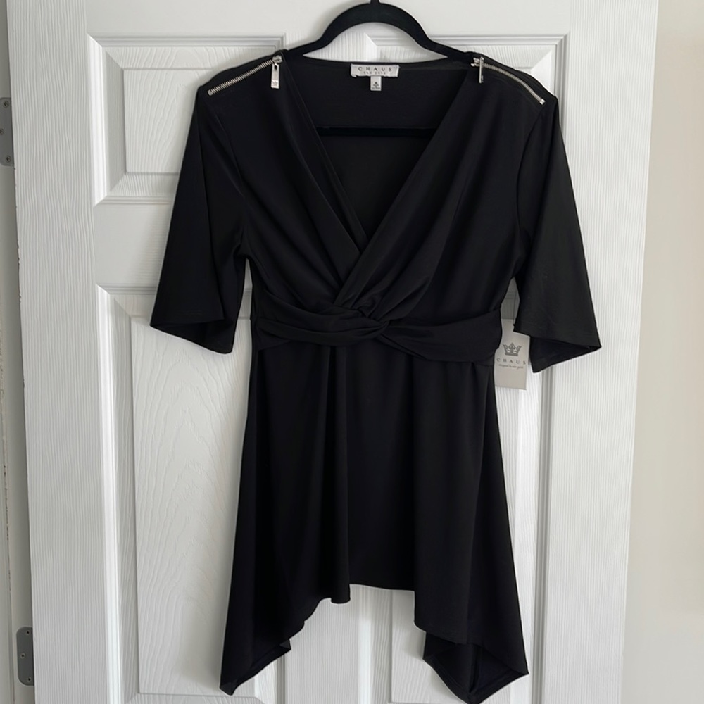 CHAUS top size m
